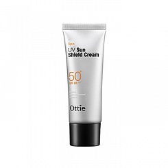 Солнцезащитный крем Ottie Spotlight UV Sun Shield Cream (SPF50+/PA+++)