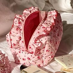 Косметичка розовая в стиле PINTEREST кружево