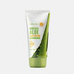 Солнцезащитный увлажняющий крем с экстрактом алое Lebelage Moisture Aloe Sun Cream SPF50+ PA+++ 70мл